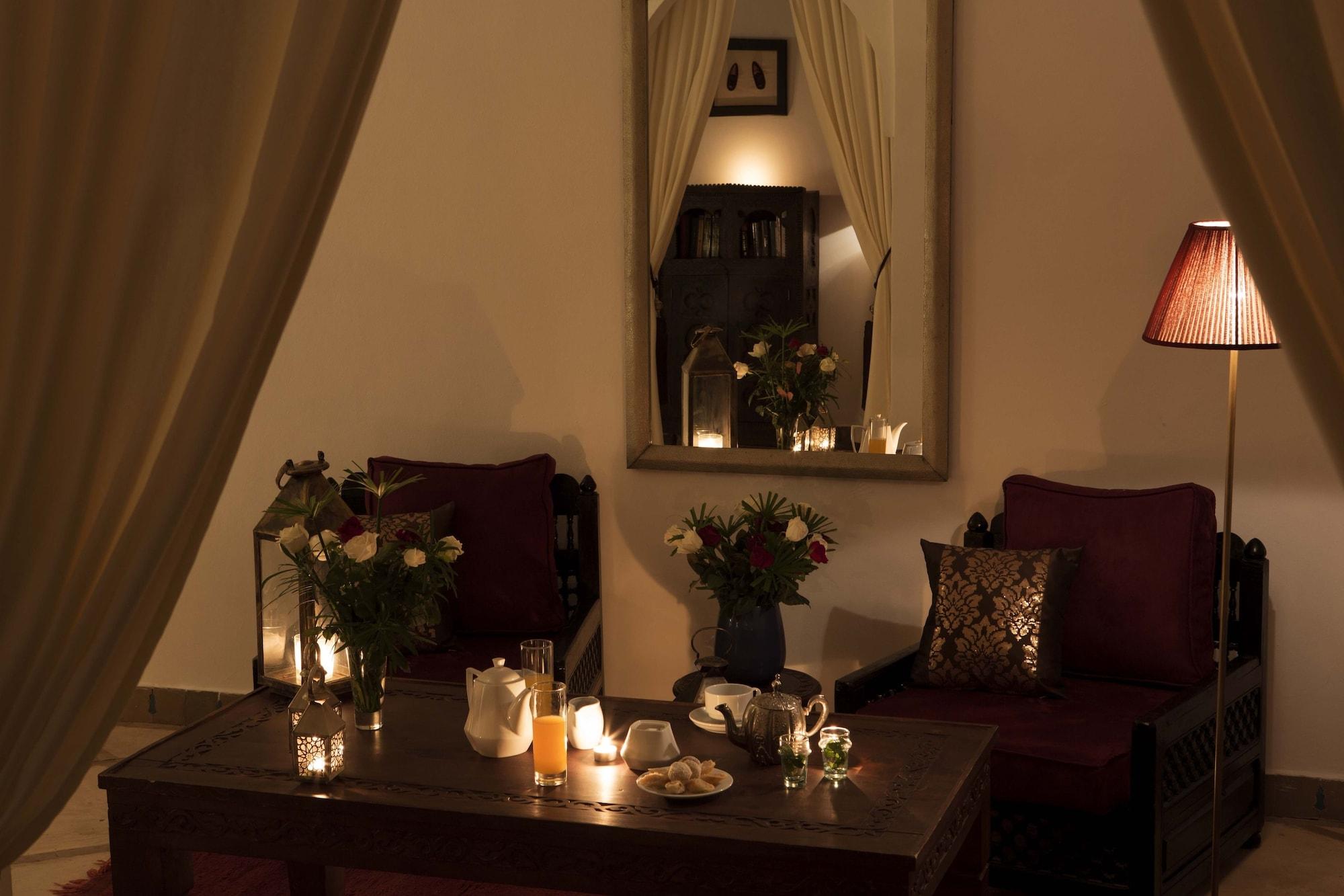 Dar Alfarah Riad